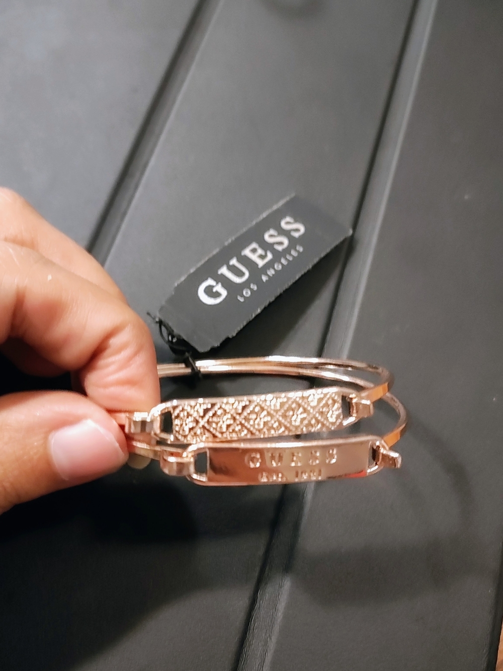 GUESS Rose Gold Logo and Textured Bangle Set - Women